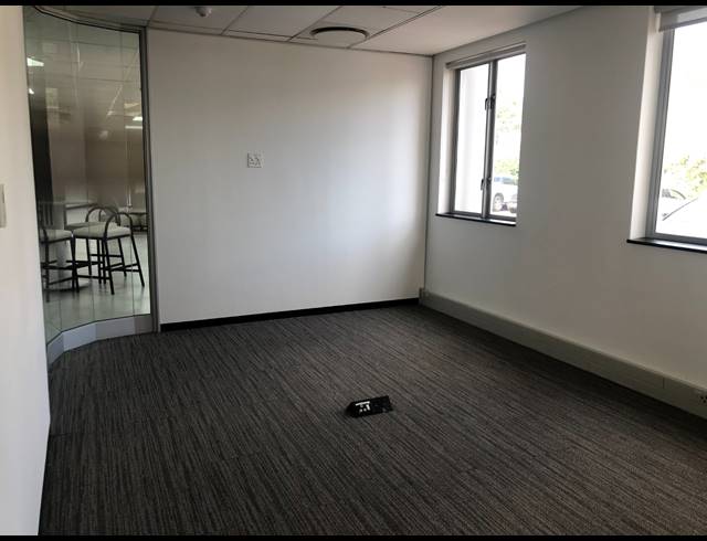 293M² OFFICE TO LET IN ILLOVO